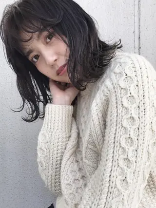 セミロング カラー 一ノ瀬 暁のヘアスタイル