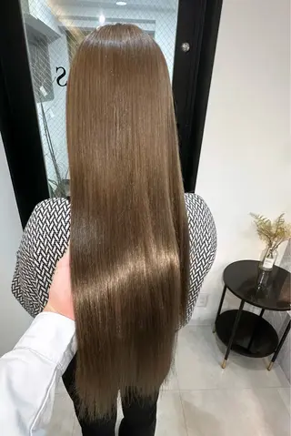 セミロング ✨ハイトーン/シール エクステ✨♠優羽のヘアスタイル