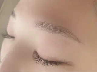 アイブロウ 高浪 まり絵のマツエク・マツパデザイン