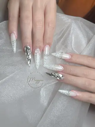 ネイル Maggie Nail🦩のネイルデザイン