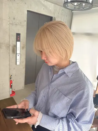 ショート カラー 🧡カラー特化💜 鈴木凱人🤍のヘアスタイル