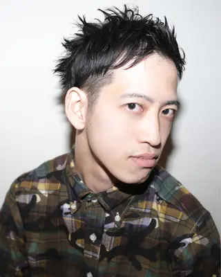 ショート linda by neoliveのヘアスタイル