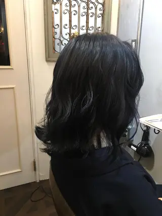 ミディアム カラー 門岡 ひかるのヘアスタイル