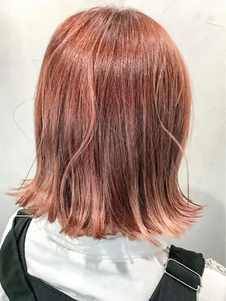 ショート カラー 江畑 匠 新宿三丁目 徒歩30秒⭐️のヘアスタイル