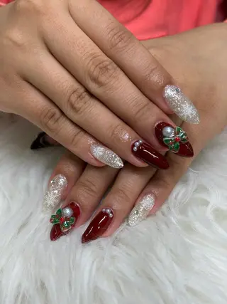 ネイル shiori .のネイルデザイン