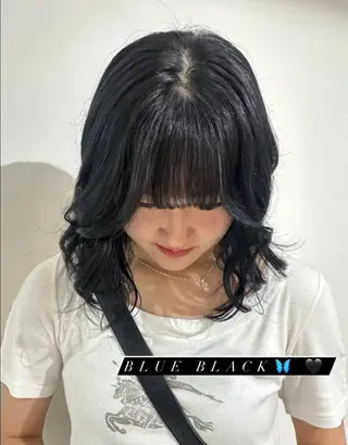 カラー 韓国ヘア🇰🇷 𝑳𝒊𝒏𝒂🤍のヘアスタイル
