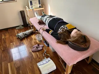 カラー ダイエット保健室 ジム　ボヌールのエステ・リラクイメージ