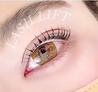 マツエク・マツパ tims所属・tims moekaの眉毛・アイブロウイメージ