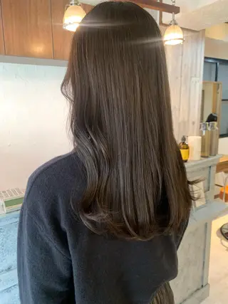 セミロング カラー MAYU 💚森下のヘアスタイル