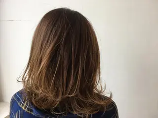 セミロング クラッチムク博多小川 旭のヘアスタイル