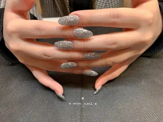 ネイル MoaNail🫶 Yoshiのネイルデザイン