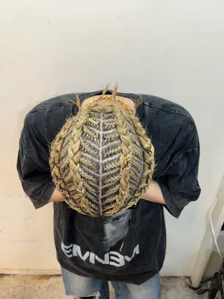 ヘアアレンジ コーンロウ／ドレッド 浅賀晟弥のヘアスタイル