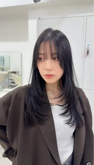 セミロング hiromu/ レイヤー/渋谷のヘアスタイル