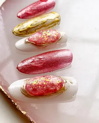 ネイル 新山 聖のネイルデザイン