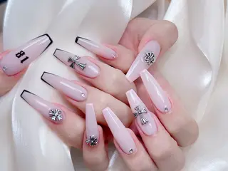 ネイル M🌷nail 長さだし専門店のネイルデザイン
