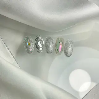 ネイル &me amiのネイルデザイン