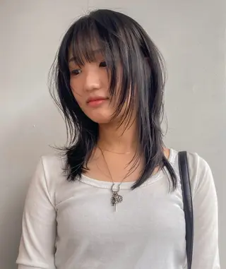 セミロング カラー ヘアアレンジ 🎀韓国レイヤー 🎀白石菜々のヘアスタイル