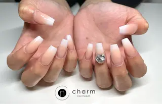ネイル ネイルルーム チャームのネイルデザイン