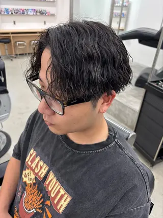 パーマ メンズ Lond LOGAN所属・🔥波巻き/ツイスパ 特化🔥メンズパーマのヘアスタイル