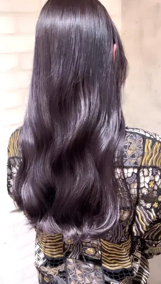 セミロング カラー 🎀レイヤー・艶カラ ー🎀YUMEKAのヘアスタイル