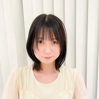 ミディアム 落合 美穂のヘアスタイル