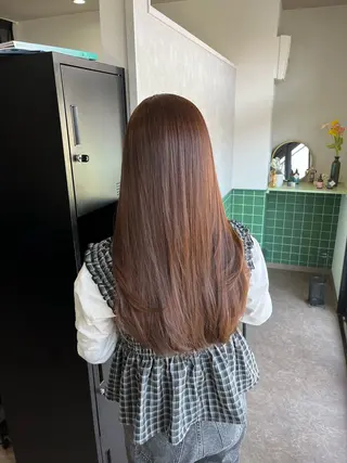 ロング カラー 本木下朋花/髪質 改善×ダブルカラーのヘアスタイル