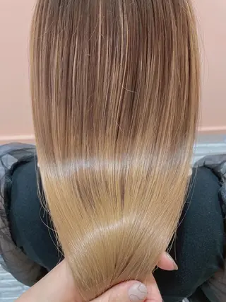 セミロング カラー 🦖鶴岡 香純🦖のヘアスタイル