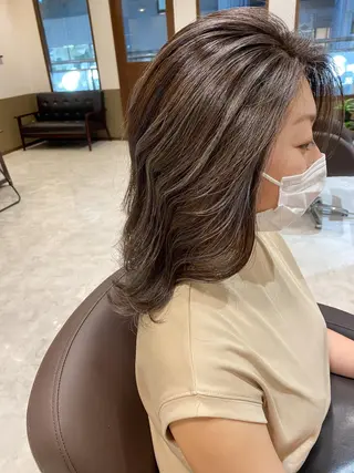 ミディアム カラー 坂井田 浩樹のヘアスタイル