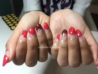 ネイル 爪のお悩みサロン シュシュエットのネイルデザイン