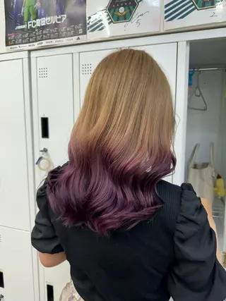 セミロング 横浜🦋ハイトーン 🫐シャドウルーツのヘアスタイル