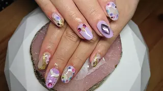 ネイル LAVISH nail salonのネイルデザイン