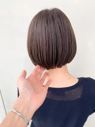 ショート カラー ヘアアレンジ Zina福岡天神🪞 髪質改善🪞レイヤーのヘアスタイル