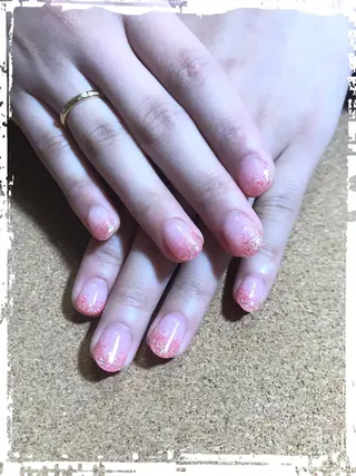 ネイル ECLAT エクラ所属・寺山 千鶴のネイルデザイン