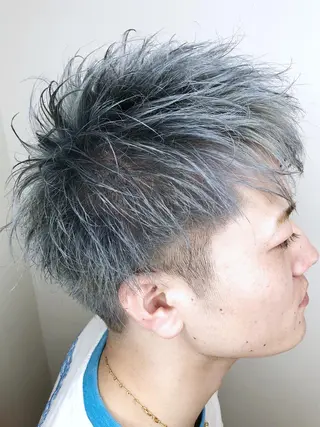 ショート カラー メンズ メンズヘア特化 崎田 成人のヘアスタイル