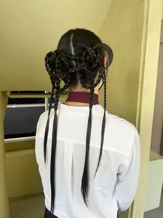 ヘアアレンジ オリーブカラー/ レイヤー/ ローレンのヘアスタイル