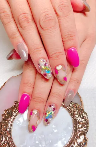 ネイル CROWN プライベートサロンのネイルデザイン