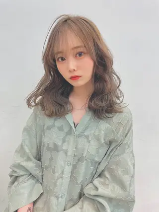 セミロング 韓国風レイヤーカット 松葉翔のヘアスタイル