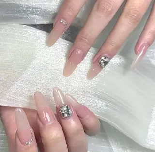ネイル 里奈 Nailのネイルデザイン