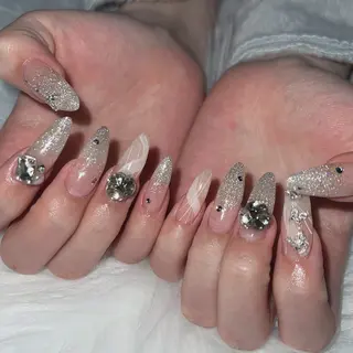 ネイル miku 🦋nailのネイルデザイン