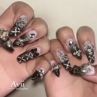 ネイル うるつやネイル🫧 Amiのネイルデザイン