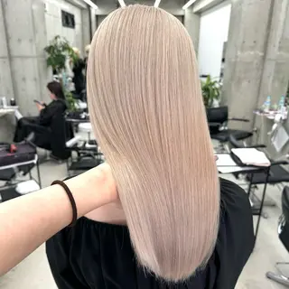 ロング カラー 齋藤 梨乃のヘアスタイル