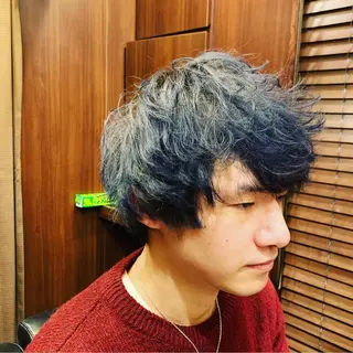 ミディアム カラー メンズ ひらお あおとのヘアスタイル