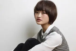 ショート カラー タジマ ヤスヒサのヘアスタイル