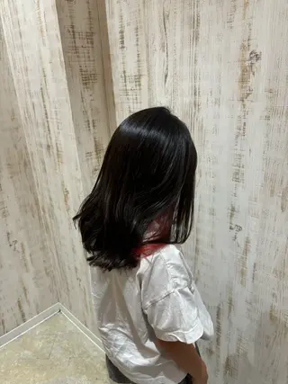 ロング 佐藤 優里のヘアスタイル