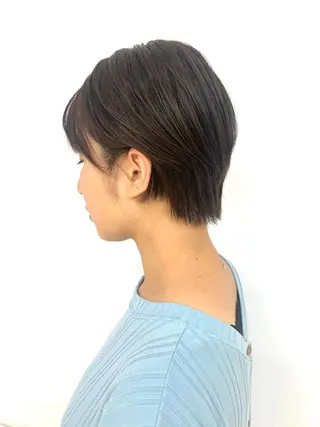ショート ⭐️レイヤーカット 大人気　三澤康司⭐️のヘアスタイル