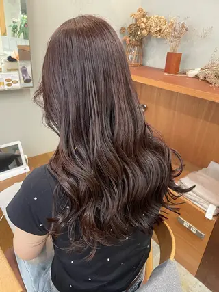 ロング カラー 山下 悠月のヘアスタイル