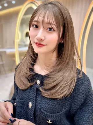 セミロング カラー 縮毛矯正✨🫧 レイヤー川村利幸のヘアスタイル
