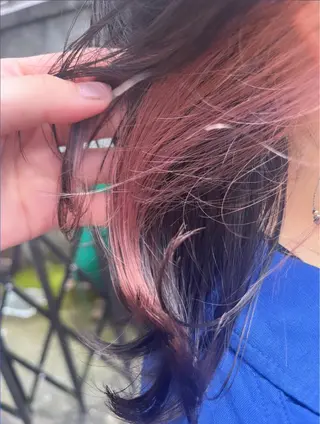 カラー アトリエファゴ Noaのヘアスタイル