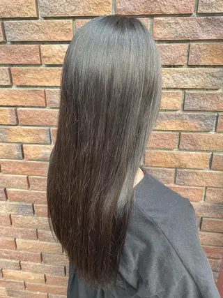 ロング カラー 推しカラー オタク美容師 山本のヘアスタイル