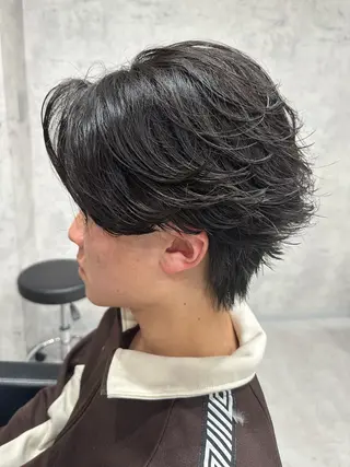 ショート パーマ メンズ ユウ🪄 パーマ指名No1のヘアスタイル
